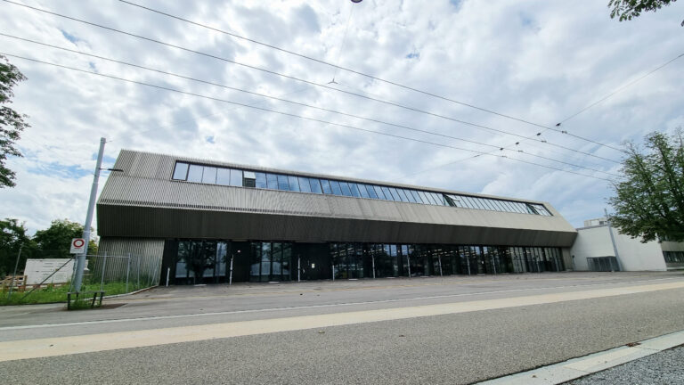  VBZ-BUS GARAGE HARDAU INDUSTRY AND ECONOMY